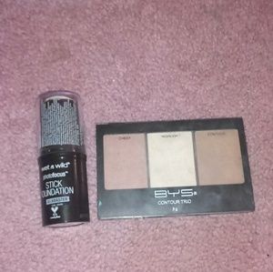 Foundation and contour palette